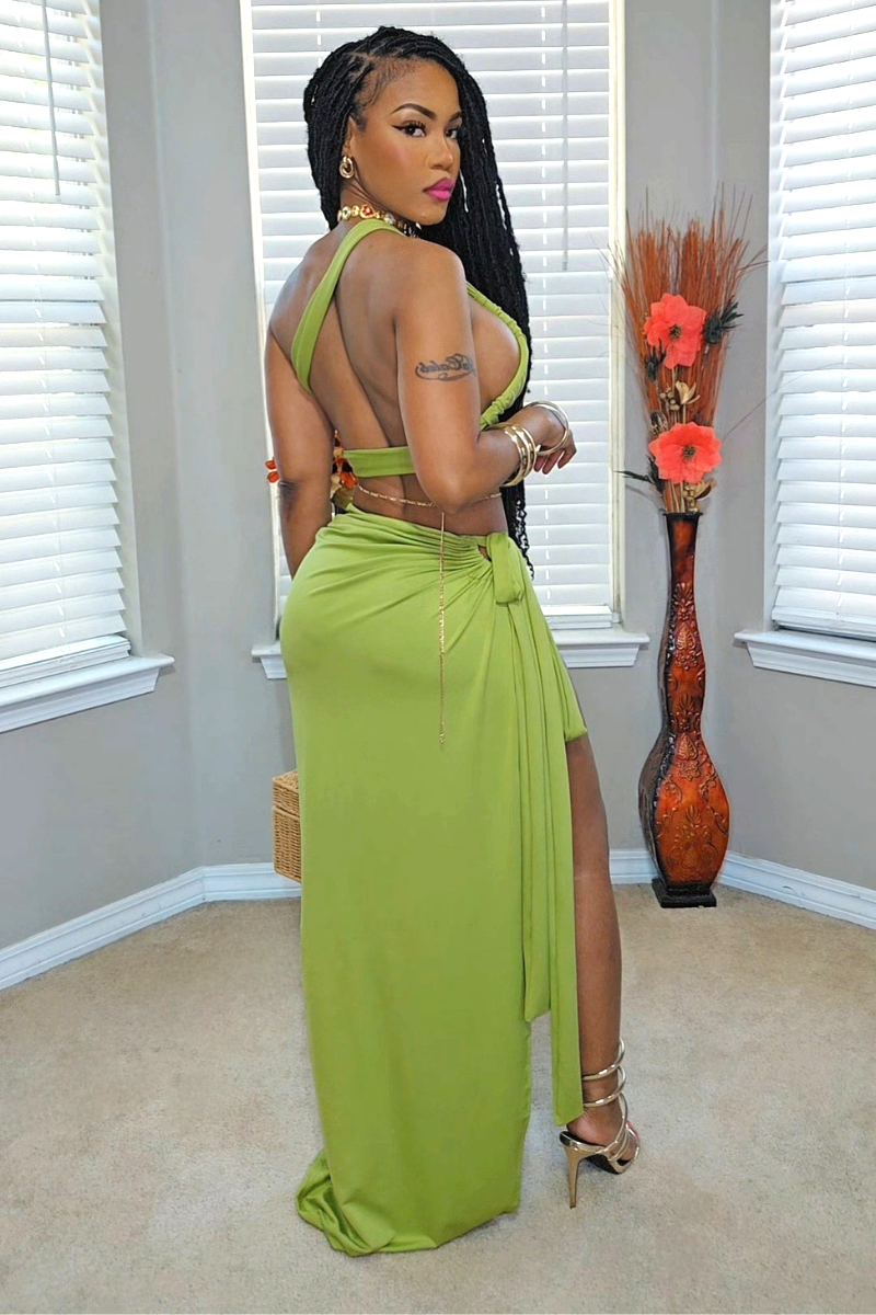 Come Closer Maxi Dress